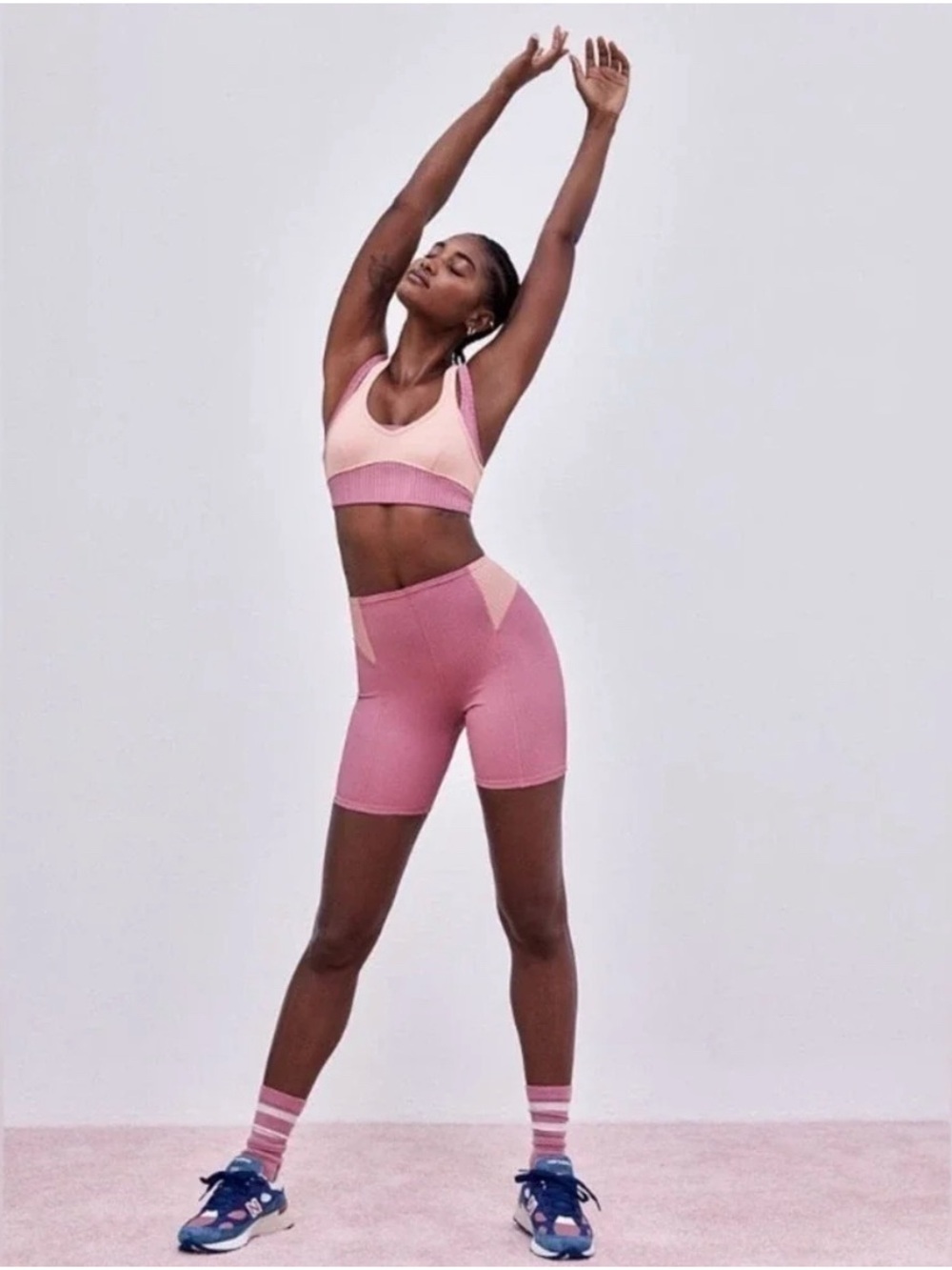 For Love & Lemons Dani Activewear Set in Mauve/Pink